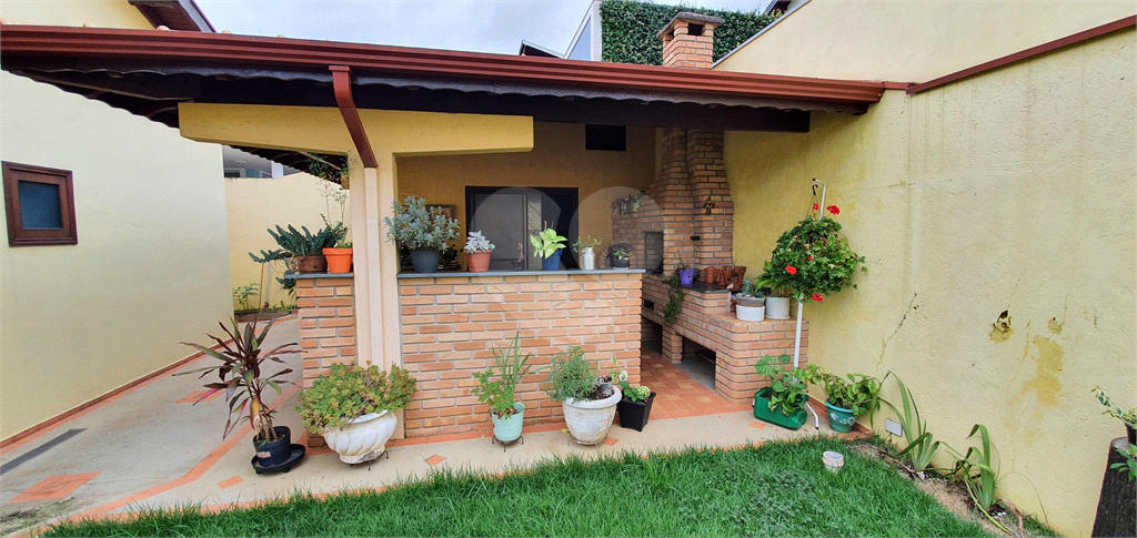 Casa à venda com 3 quartos, 380m² - Foto 9