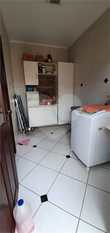 Casa à venda com 3 quartos, 380m² - Foto 17