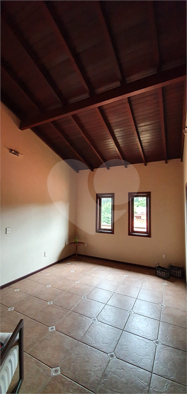 Casa à venda com 3 quartos, 380m² - Foto 19
