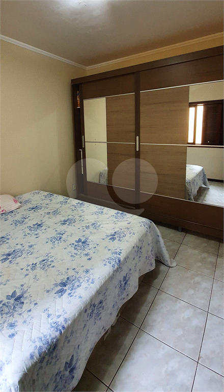 Casa à venda com 3 quartos, 380m² - Foto 16