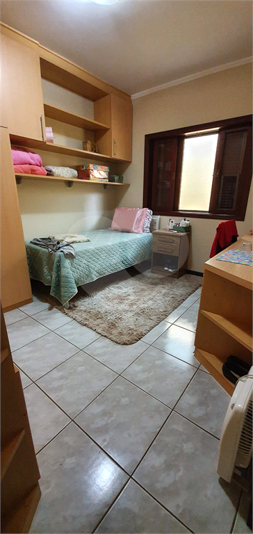 Casa à venda com 3 quartos, 380m² - Foto 15