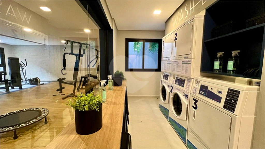 Ótimo stúdio em um dos locais mais famosos de São Paulo. Próximo da Santa Cecília e Higienópolis.