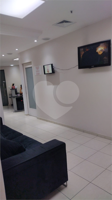 Sala comercial a venda com 117 m² e 4 vagas em Santana, São Paulo