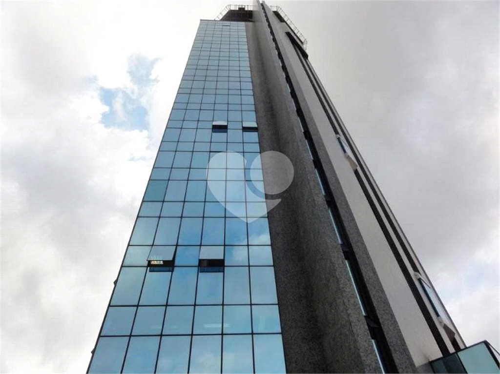 Sala comercial a venda com 117 m² e 4 vagas em Santana, São Paulo