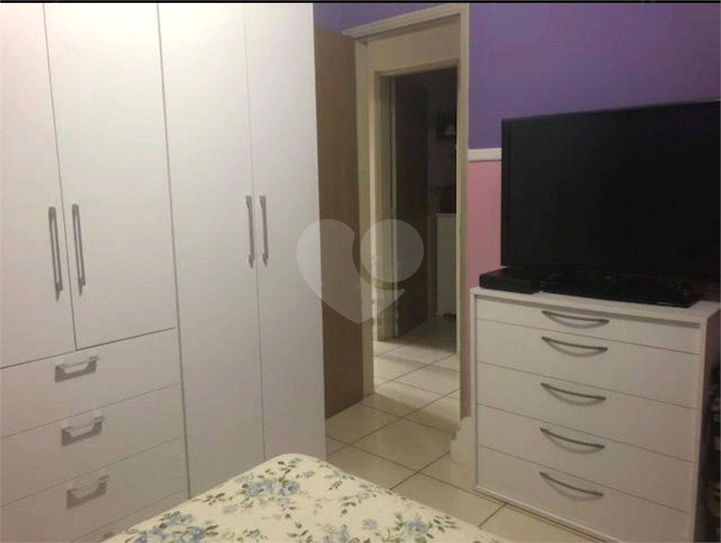 Apartamento à venda com 3 quartos, 85m² - Foto 12