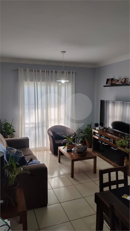 Apartamento à venda com 3 quartos, 85m² - Foto 4
