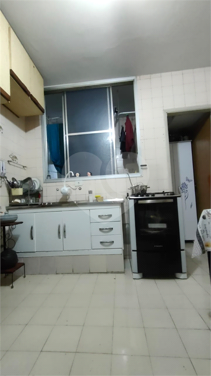 Apartamento à venda com 3 quartos, 85m² - Foto 13