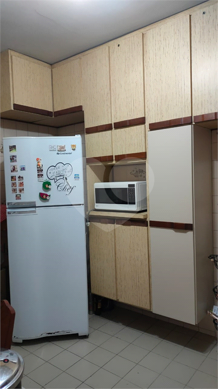 Apartamento à venda com 3 quartos, 85m² - Foto 11