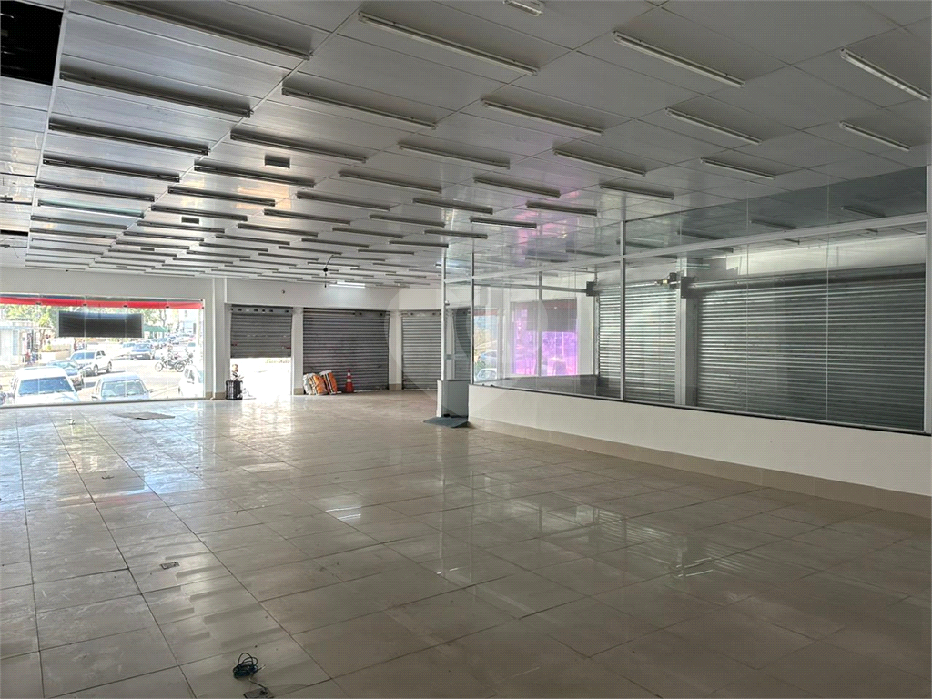 Loja-Salão para alugar, 361m² - Foto 13