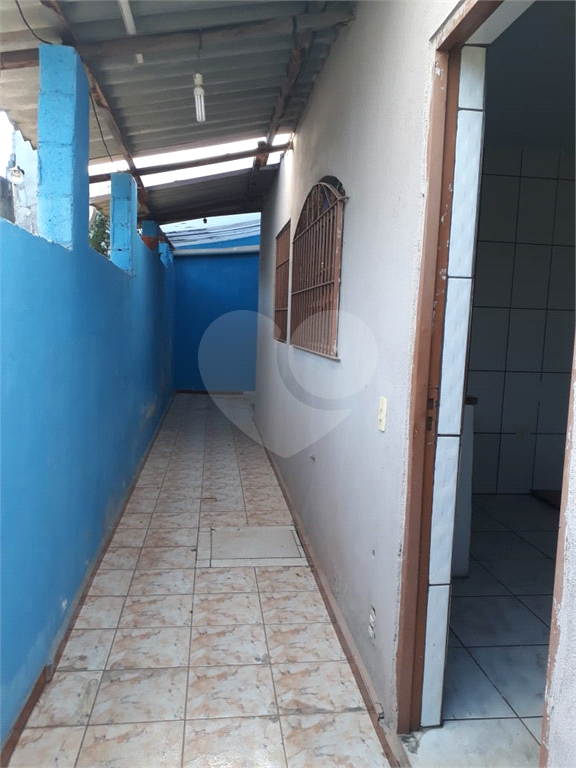 Casa à venda com 2 quartos, 167m² - Foto 3