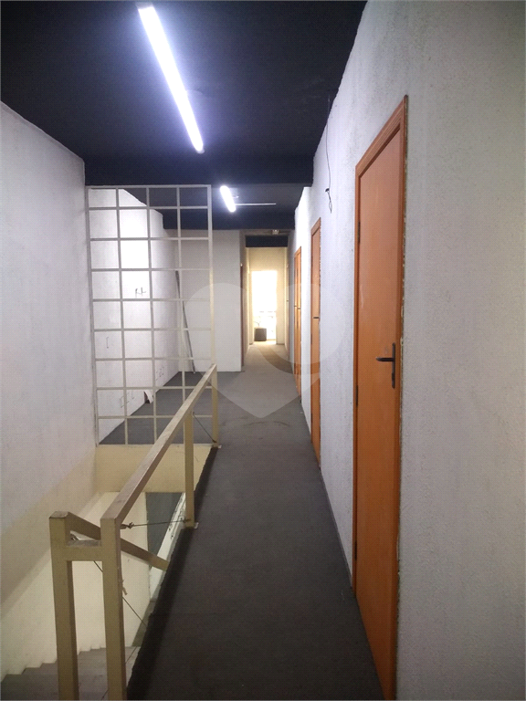 PRÉDIO INTEIRO em PINHEIROS