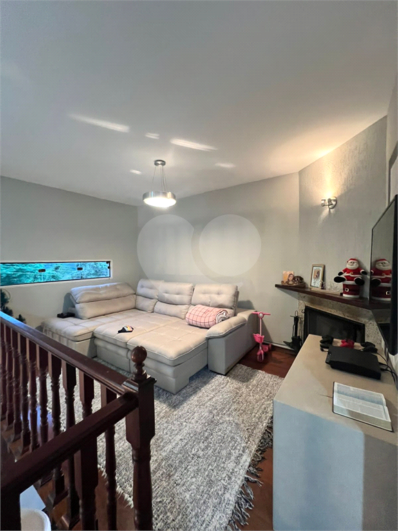 Casa em condomínio fechado, com lazer completo