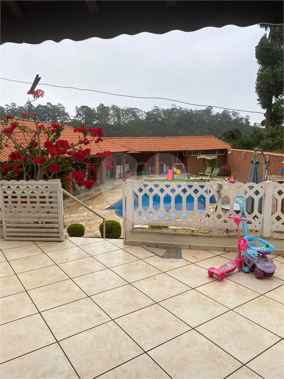 Casa em condomínio fechado, com lazer completo