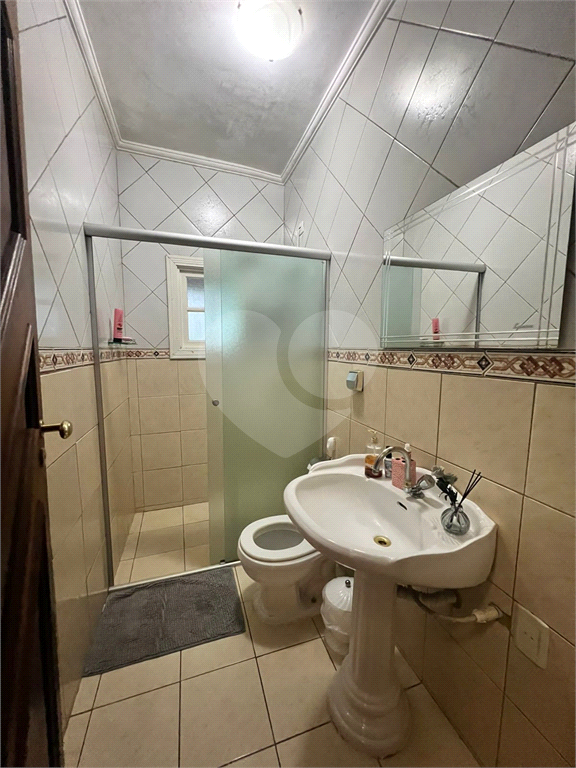 Casa em condomínio fechado, com lazer completo