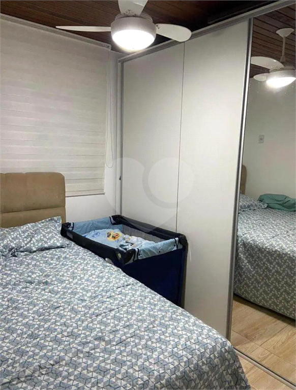 Casa à venda com 2 quartos, 70m² - Foto 13