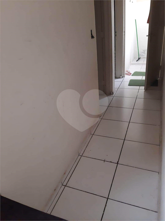 Apartamento à venda com 2 quartos, 52m² - Foto 4