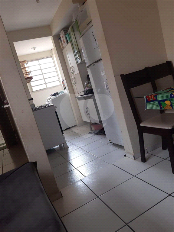 Apartamento à venda com 2 quartos, 52m² - Foto 2