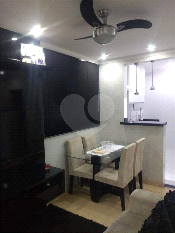 Apartamento à venda com 2 quartos, 52m² - Foto 15