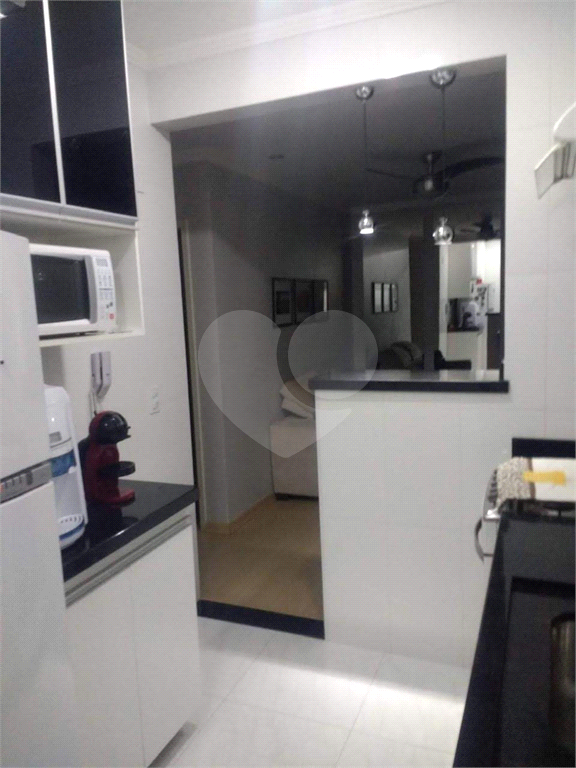 Apartamento à venda com 2 quartos, 52m² - Foto 2