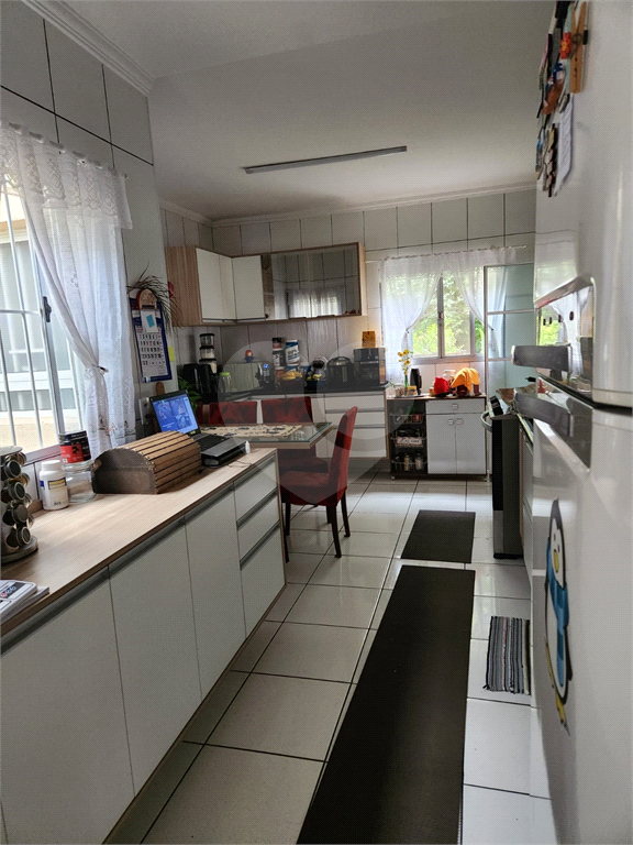 Casa à venda com 2 quartos, 142m² - Foto 2