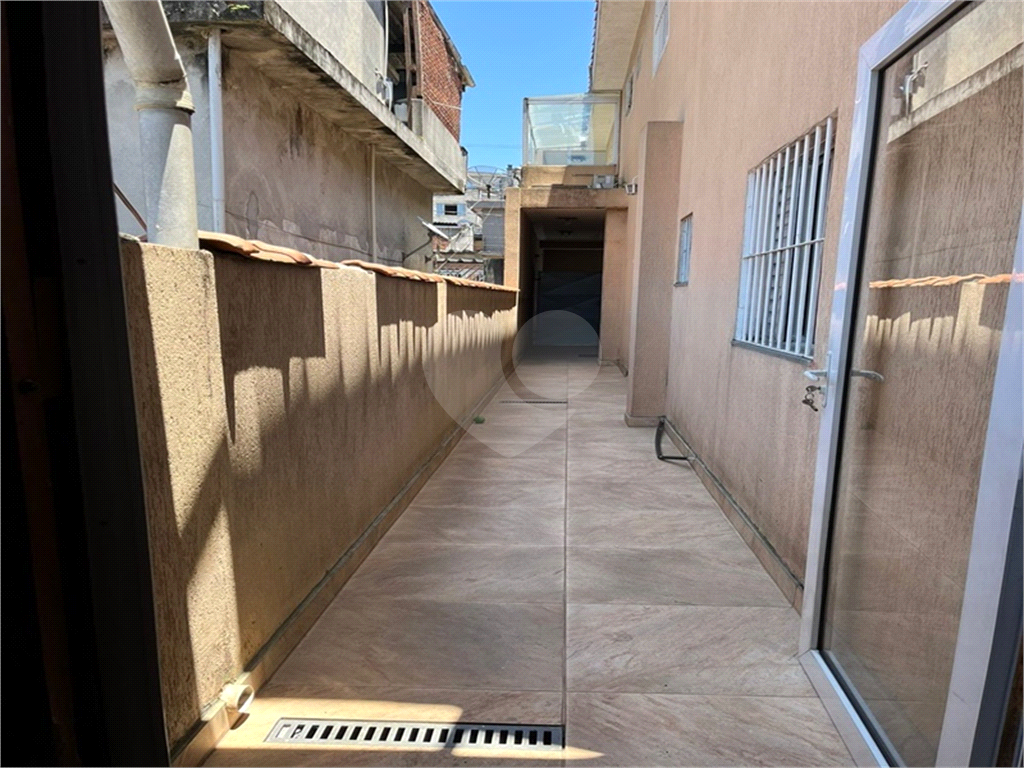 Sobrado à venda com 3 quartos, 200m² - Foto 36