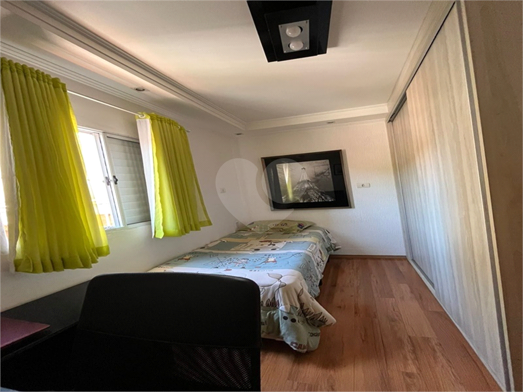 Sobrado à venda com 3 quartos, 200m² - Foto 16