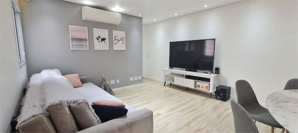APARTAMENTO em BARRA FUNDA