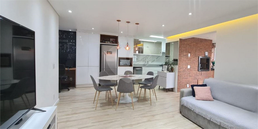 APARTAMENTO em BARRA FUNDA