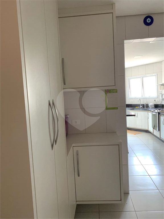 Apartamento para alugar com 4 quartos, 171m² - Foto 12