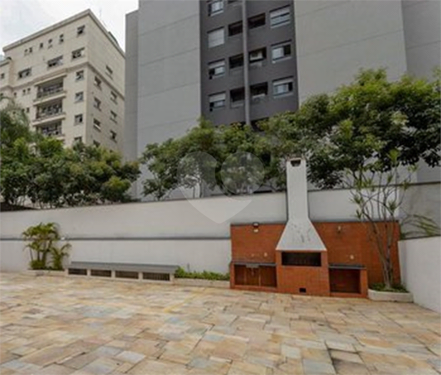 JARDINS - APTO DE 1 DORMITÓRIO REFORMADO 