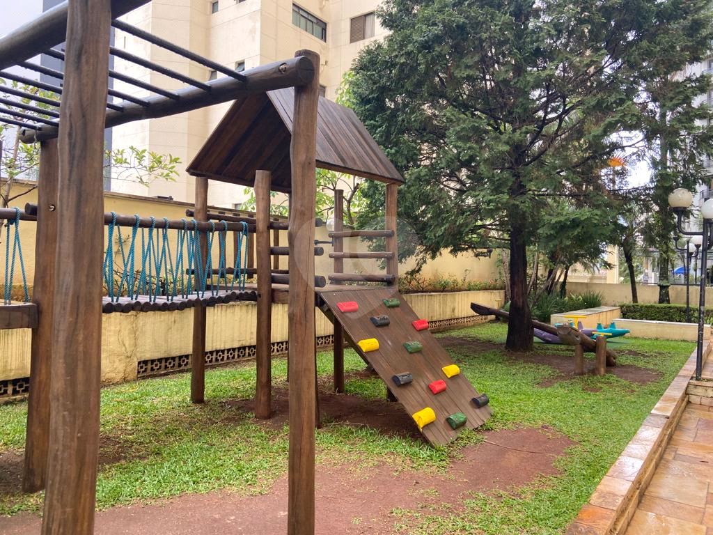 Apartamento à venda com 2 quartos em Santana