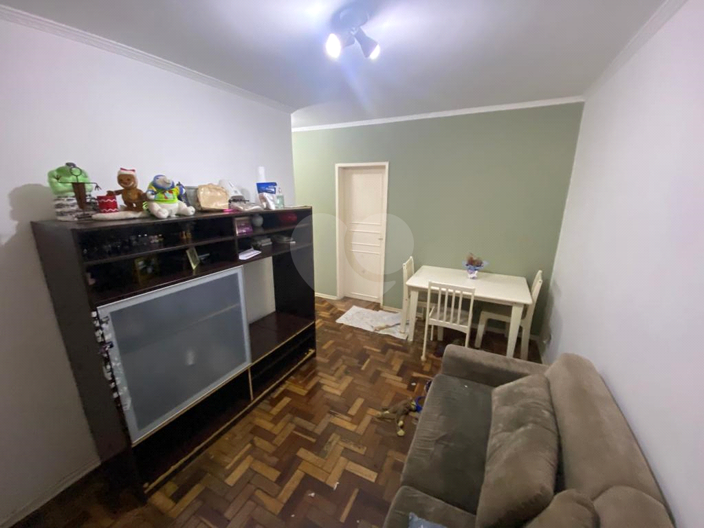 Apartamento à venda com 2 quartos em Santana
