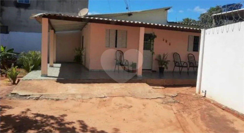 Casa à venda com 2 quartos, 100m² - Foto 19