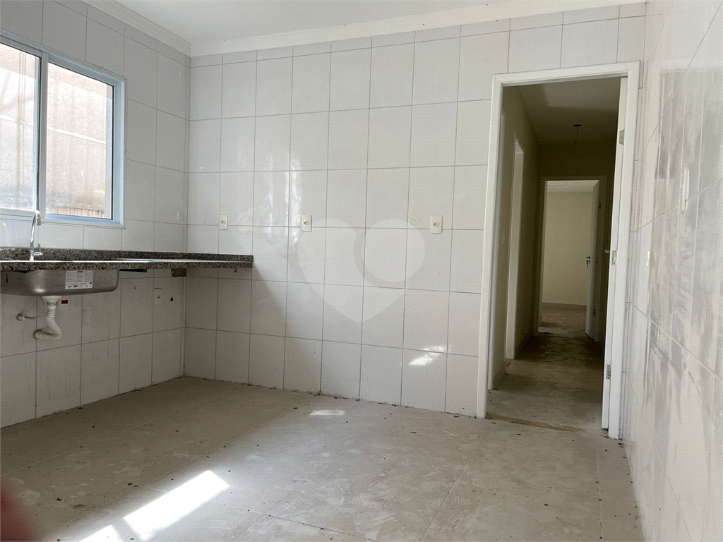 Sobrado Novo 2 Dormitórios 1 Suíte 3 Vagas de Garagem