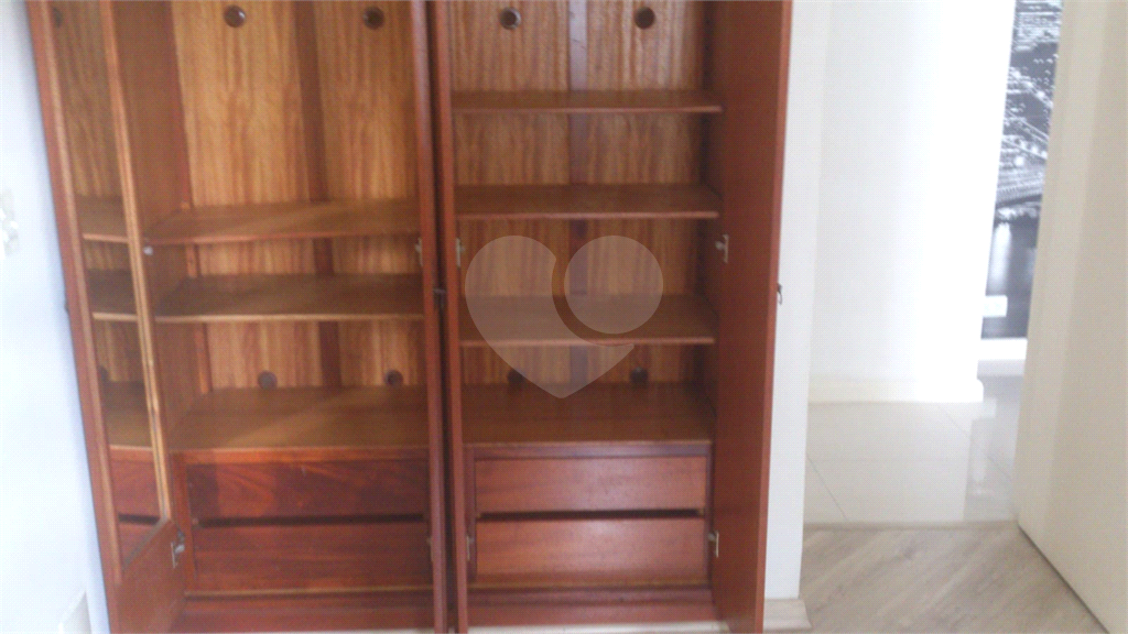 Apartamento à venda com 1 quarto, 49m² - Foto 40