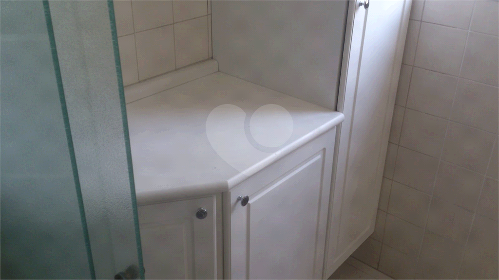 Apartamento à venda com 1 quarto, 49m² - Foto 17