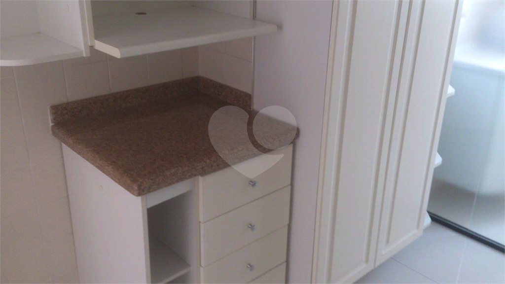 Apartamento à venda com 1 quarto, 49m² - Foto 22