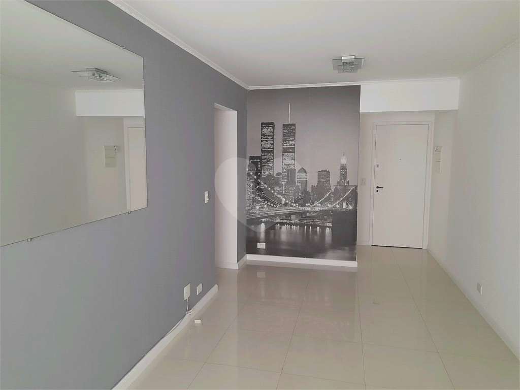 Apartamento à venda com 1 quarto, 49m² - Foto 3