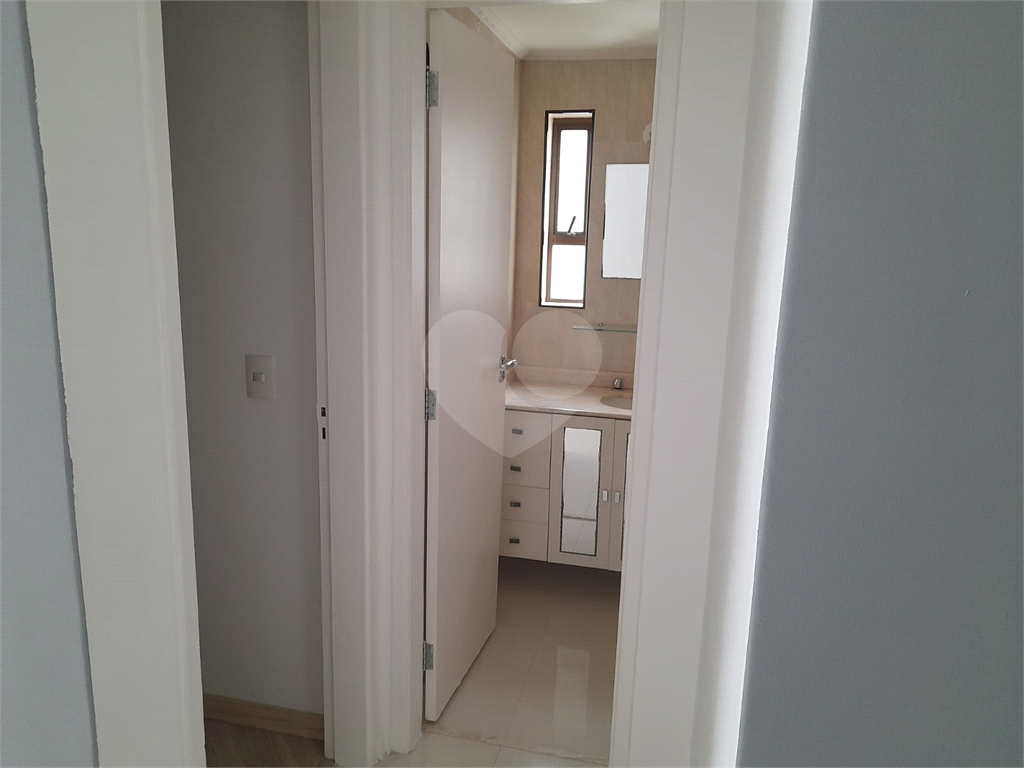 Apartamento à venda com 1 quarto, 49m² - Foto 9