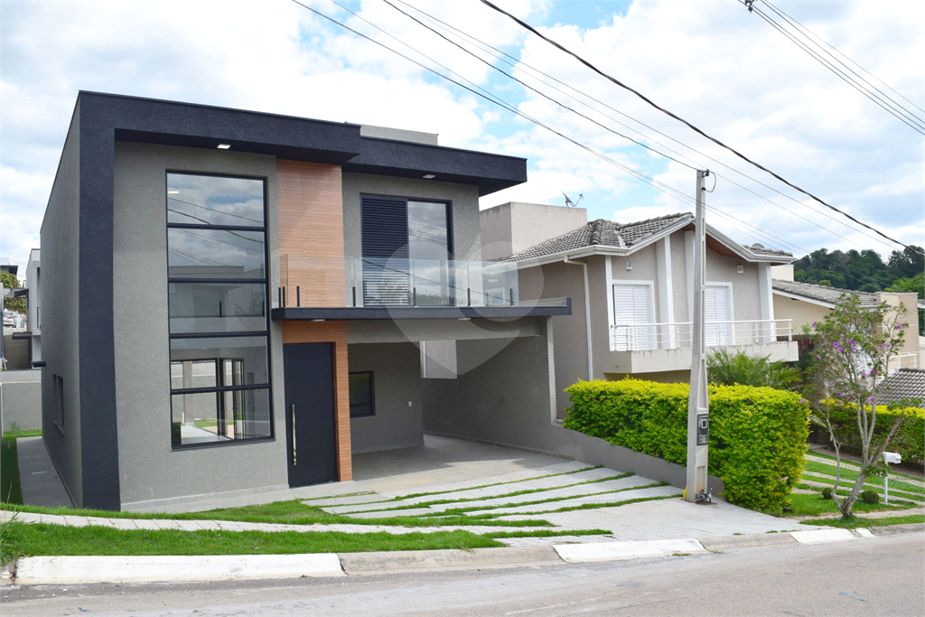 Sobrado, 3 quartos, 198 m² - Foto 1