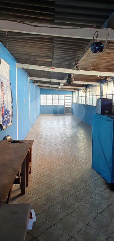 Sobrado à venda com 2 quartos, 252m² - Foto 28