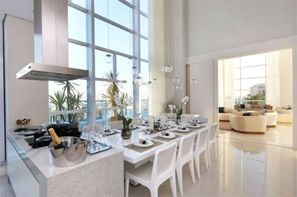 APARTAMENTO em BROOKLIN