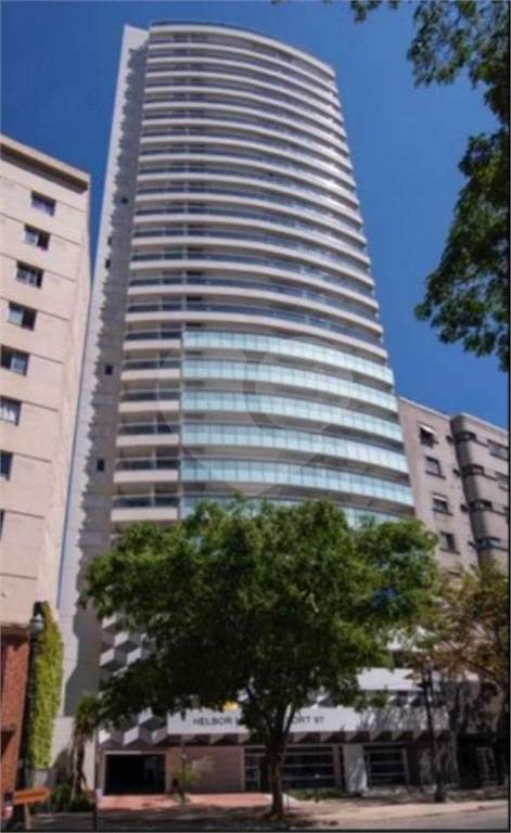 APARTAMENTO À VENDA NO CENTRO 