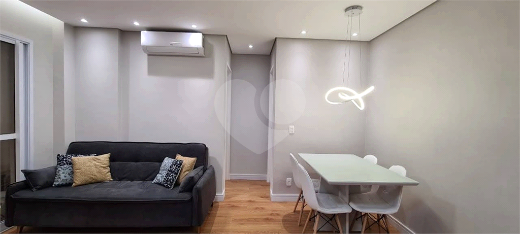 APARTAMENTO À VENDA NO CENTRO 