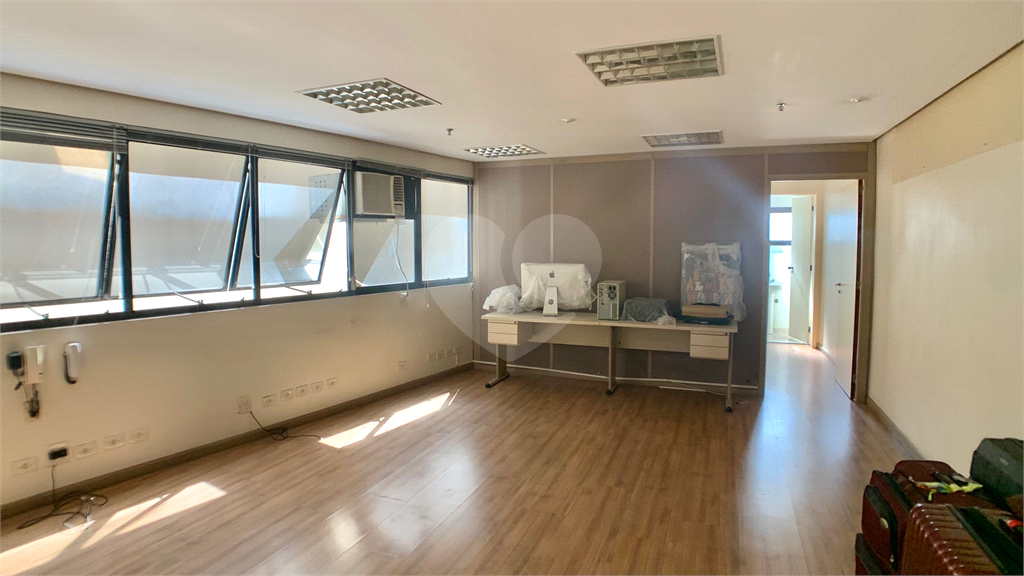 Sala comercial em Higienópolis