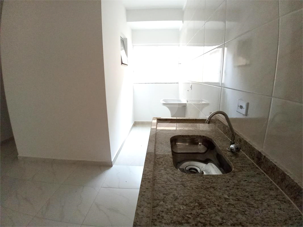 Apartamento à venda com 1 quarto, 29m² - Foto 3