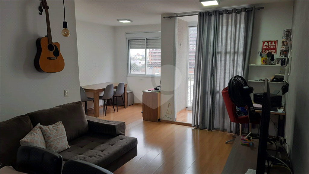 Apartamento à venda com 2 quartos, 59m² - Foto 3