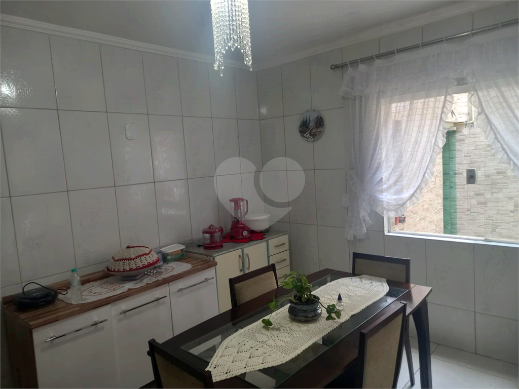 Sobrado à venda com 3 quartos, 174m² - Foto 7