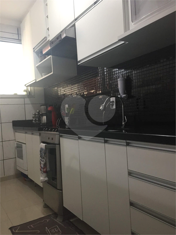 Apartamento à venda com 2 quartos, 70m² - Foto 5