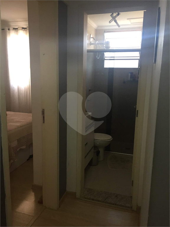 Apartamento à venda com 2 quartos, 70m² - Foto 14